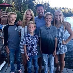 Meet your Posher, Joy